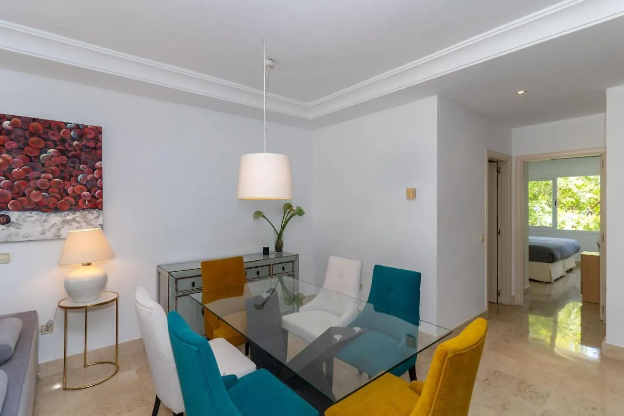 Jardines De La Aldaba 2 Bedrooms Marbella 0*,
