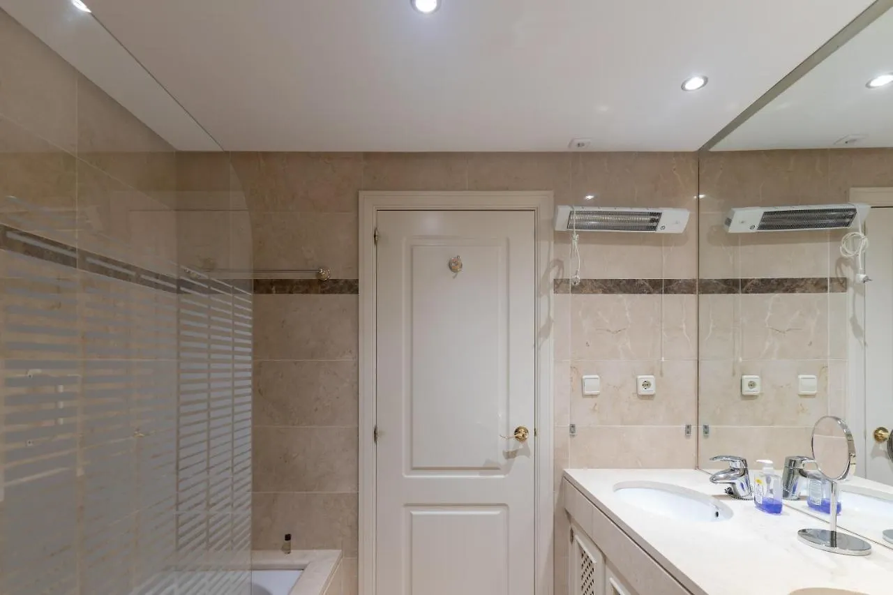 Jardines De La Aldaba 2 Bedrooms Marbella