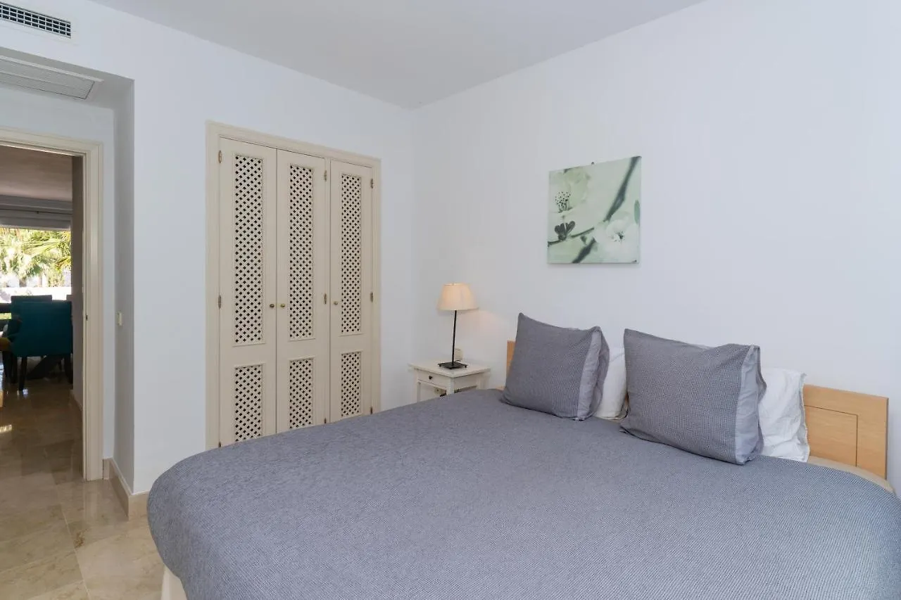 Jardines De La Aldaba 2 Bedrooms Marbella